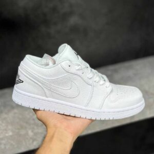 جردن 1 لو تریپل وایت Jordan 1 Low Triple White