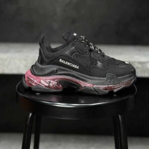 بالنسیاگا تریپلس balenciaga triple s