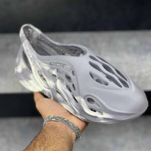 آدیداس یزی فوم رانر Adidas Yezzy Foam Runner