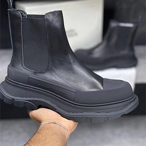 الکساندر مکویین ترد اسلیک چلسی بوتس Alexander Mcqueen Tread Slick Chelsea Boots