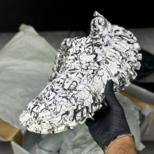 بالنسیاگا دیفندر گرافیتی balenciaga defender graffiti